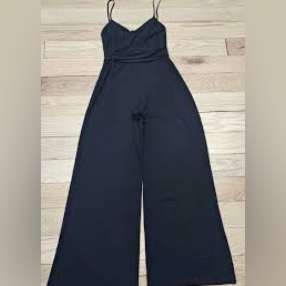Sage the Label, Black Satin V-Neck, Wide-Leg Jumpsuit, So Versatile,EUC, Size XS - Picture 3 of 15